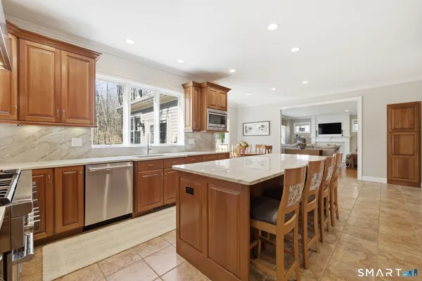 $1,025,000 | 29 Strawberry Fields Road, Granby, CT 06035