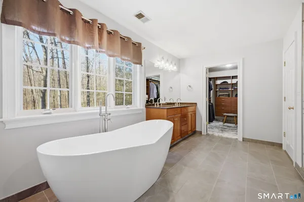 $1,025,000 | 29 Strawberry Fields Road, Granby, CT 06035