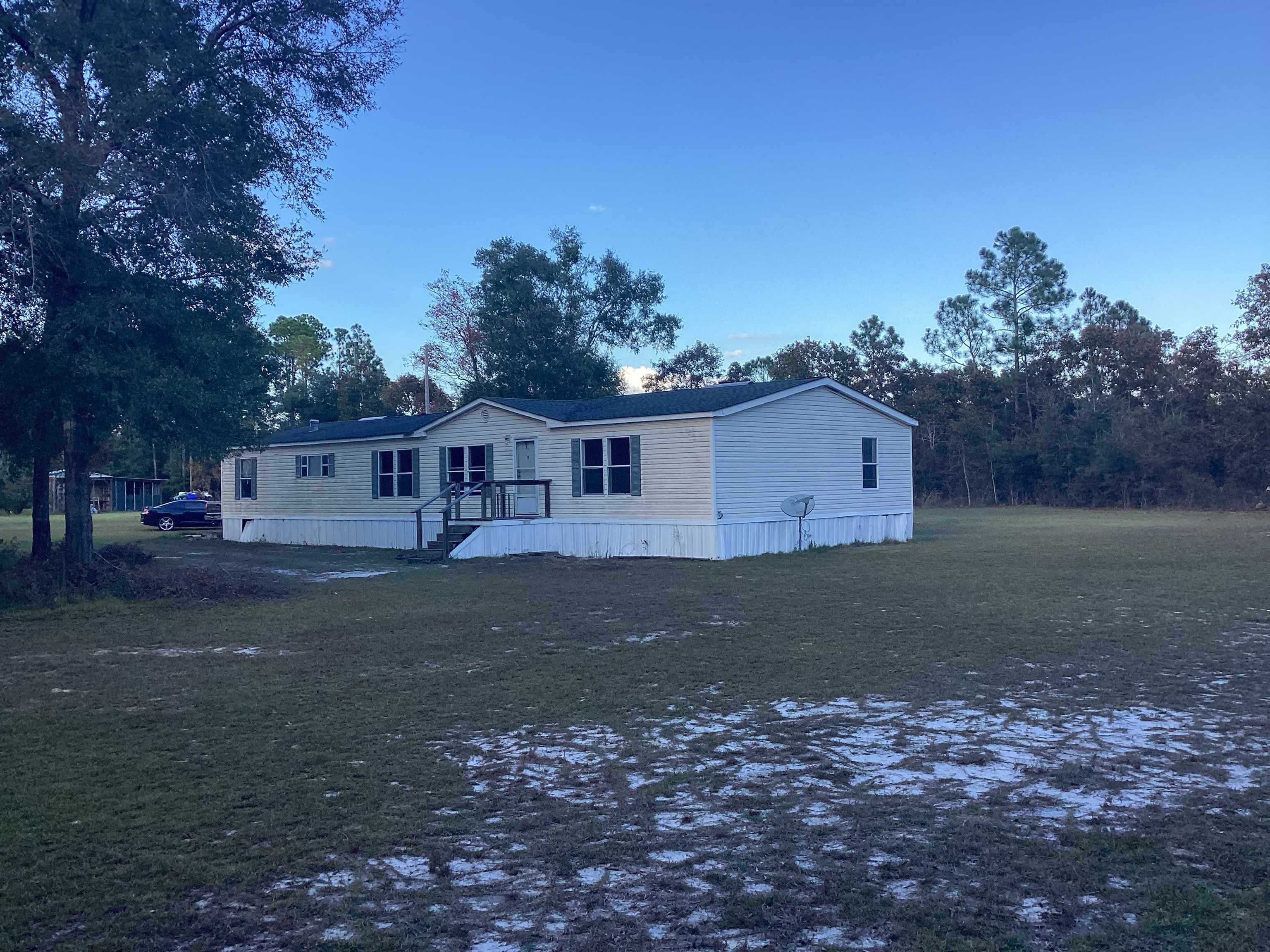 1025 Lakeview Point Road Quincy, FL 32351 - Photo 1 of 4 Gallery Image 1