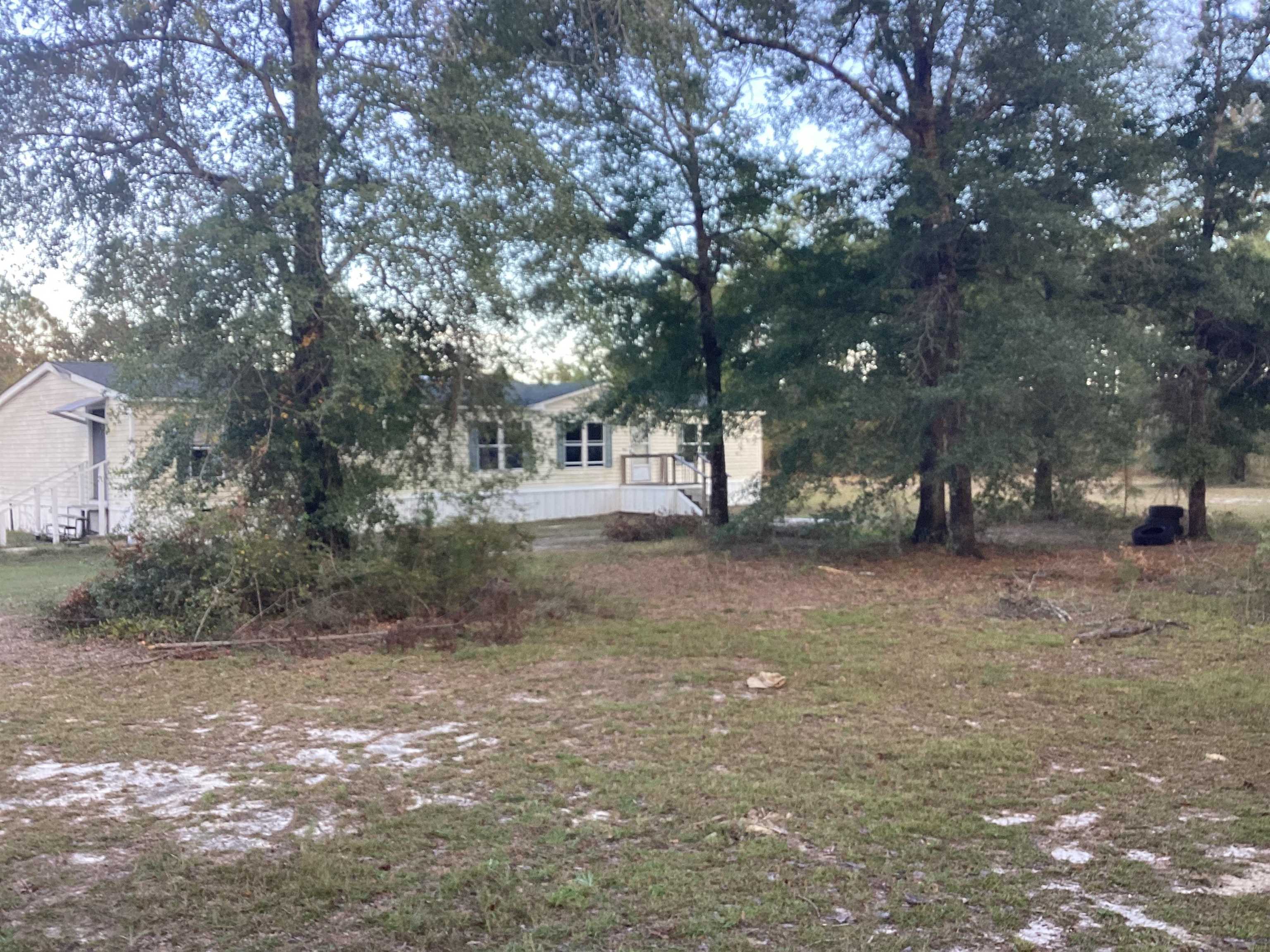 1025 Lakeview Point Road Quincy, FL 32351 - Photo 2 of 4 Gallery Image 2
