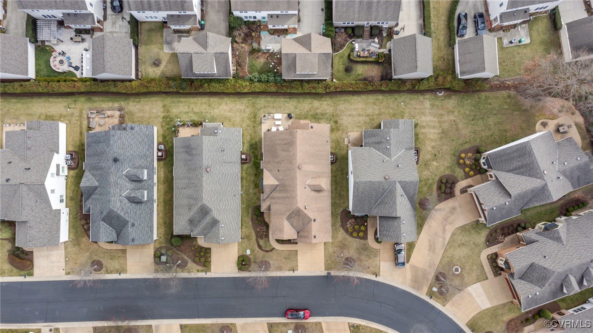 5060 Park Commons Loop Glen Allen, VA 23059 - Photo 2 of 38 Bird's eye view featuring a residential view
