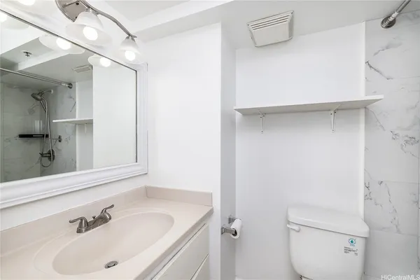 $1,980 | 445 Seaside Avenue, Unit 1011, Honolulu, HI 96815