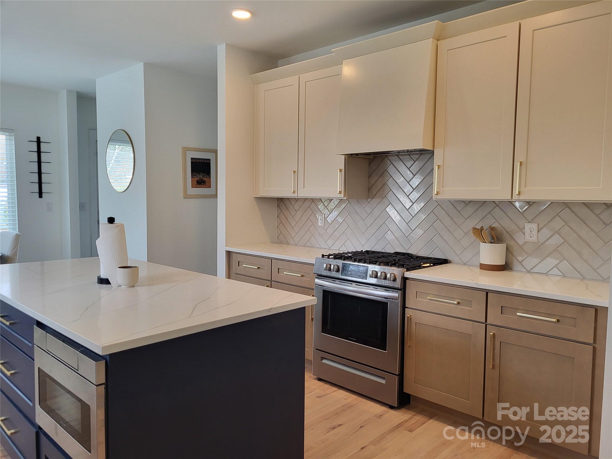 1932 St Mark Street Charlotte, NC 28216 - Photo 7 of 23