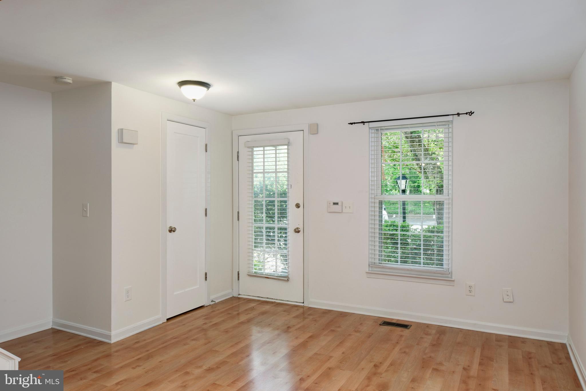 1929 Belmont Ridge Court Reston, VA 20191 - Photo 3 of 28