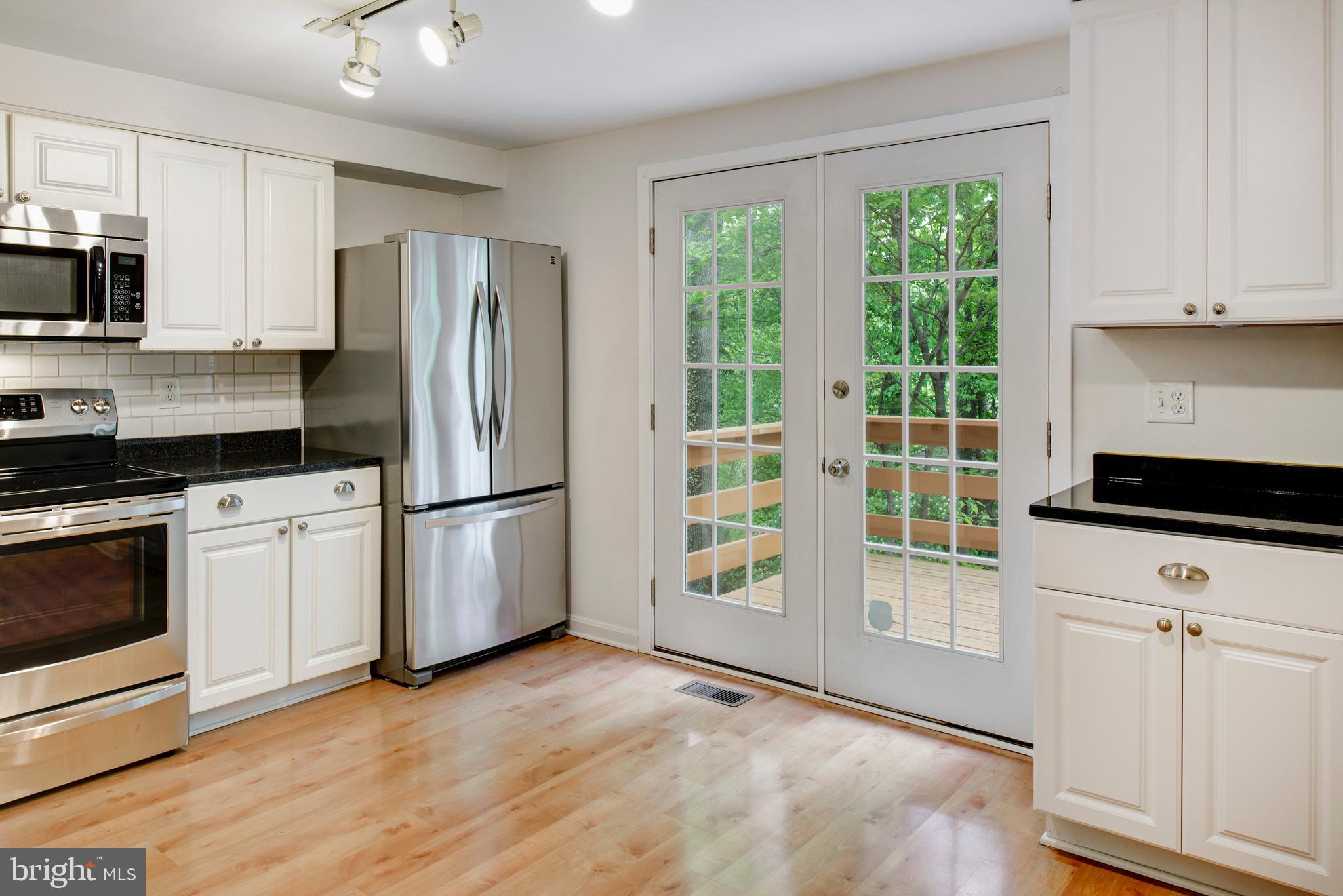 1929 Belmont Ridge Court Reston, VA 20191 - Photo 10 of 28