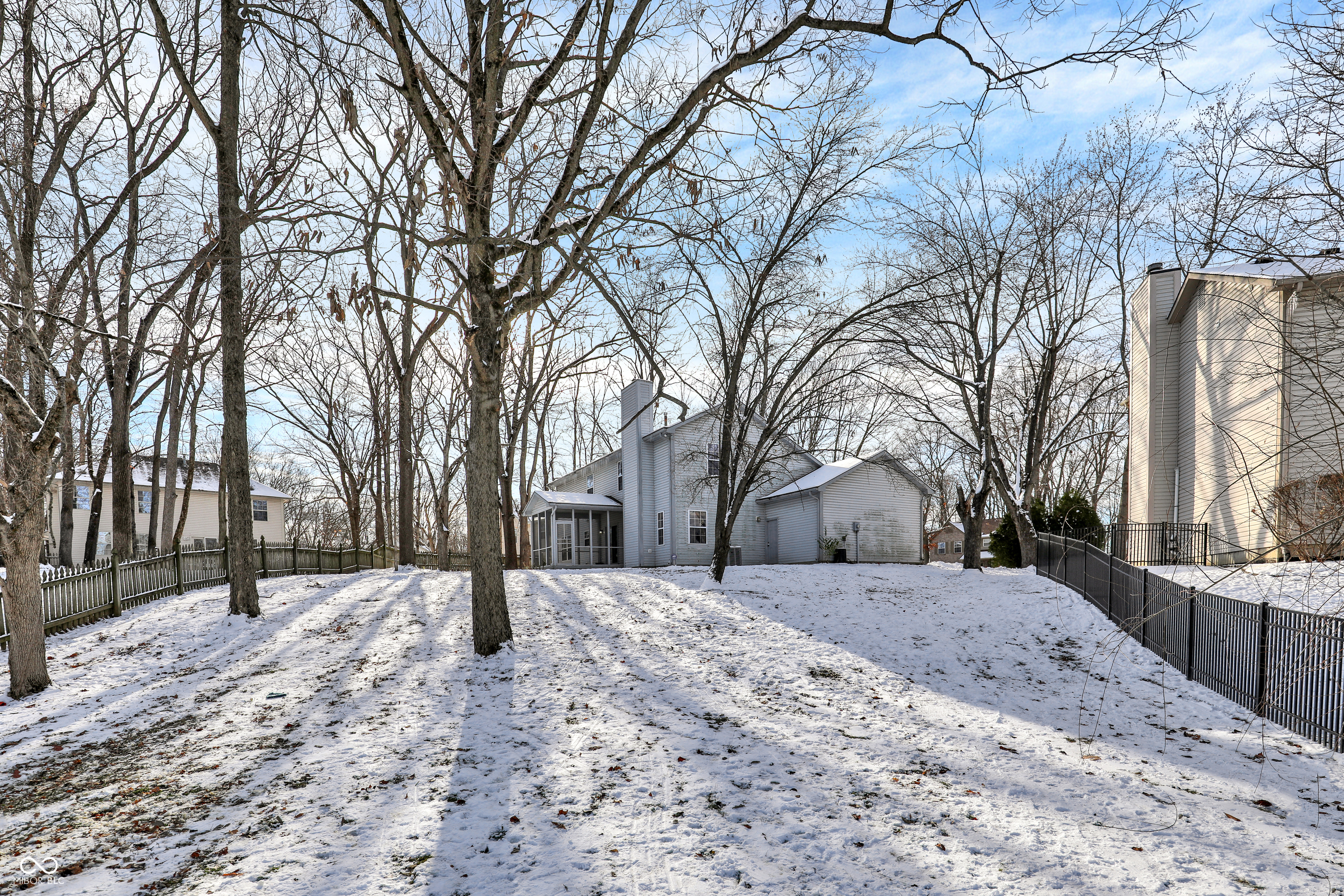 11249 Tall Trees Drive Fishers, IN 46038 - Photo 4 of 42