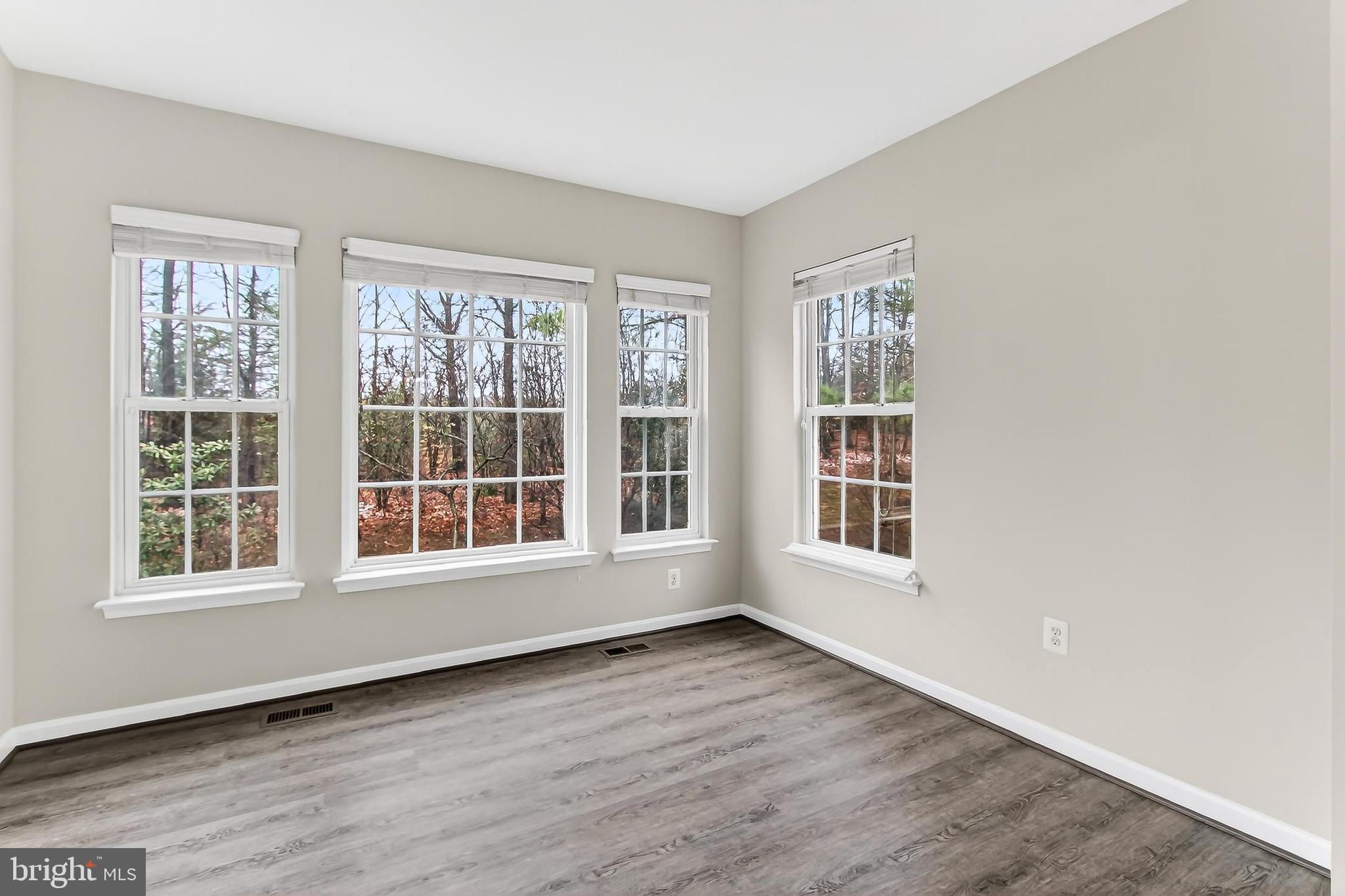9725 Cheshire Ridge Circle Manassas, VA 20110 - Photo 32 of 63