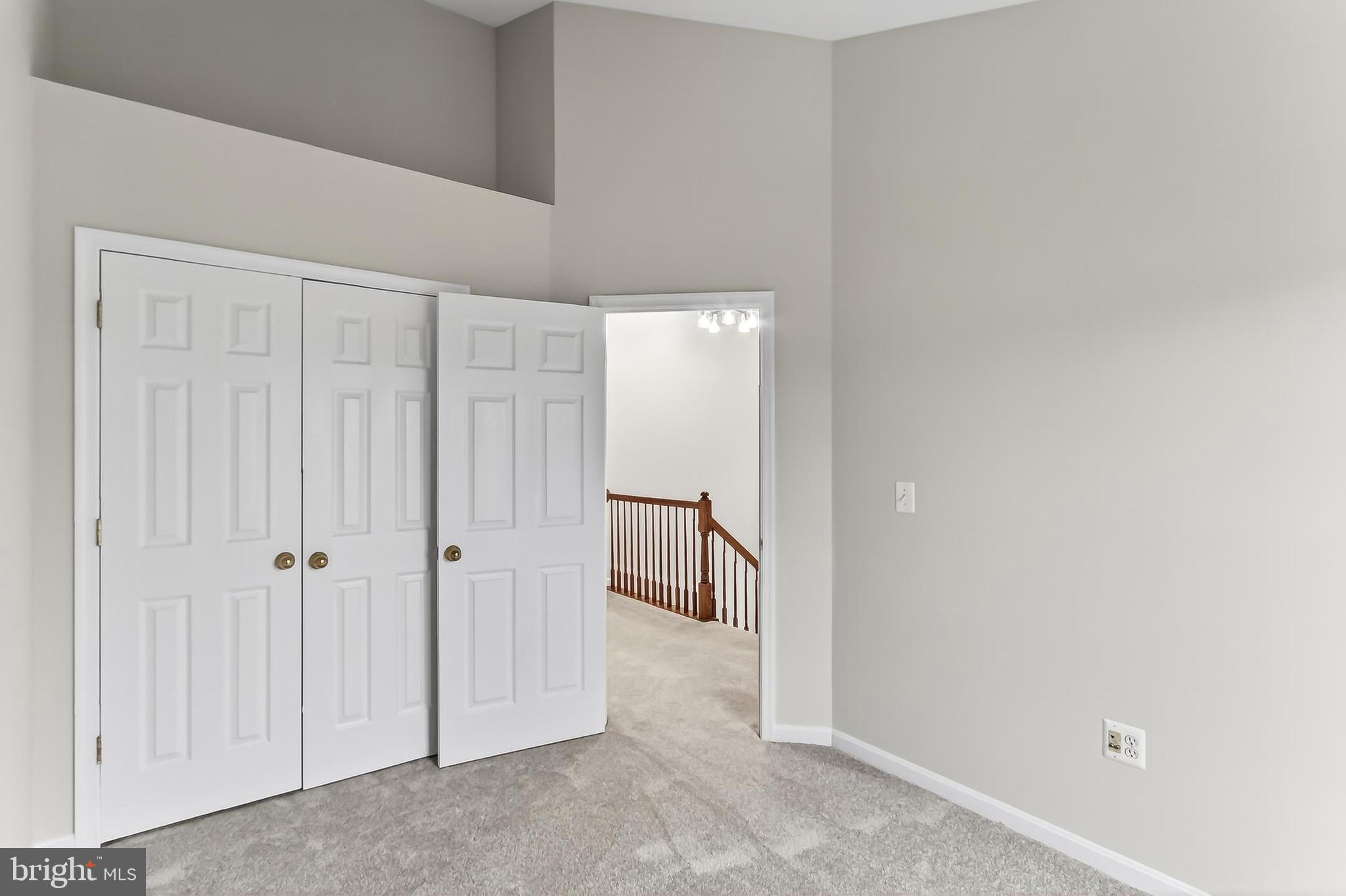 9725 Cheshire Ridge Circle Manassas, VA 20110 - Photo 48 of 63