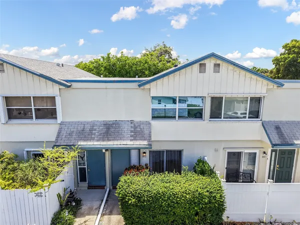 $1,900 | 3001 Northwest 4th Terrace, Unit 162, Pompano Beach, FL 33064