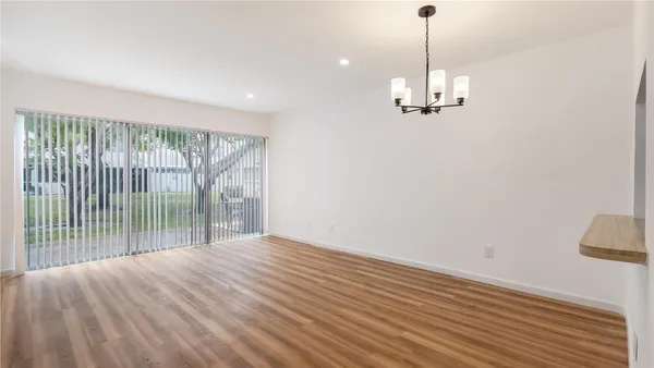 $1,900 | 3001 Northwest 4th Terrace, Unit 162, Pompano Beach, FL 33064