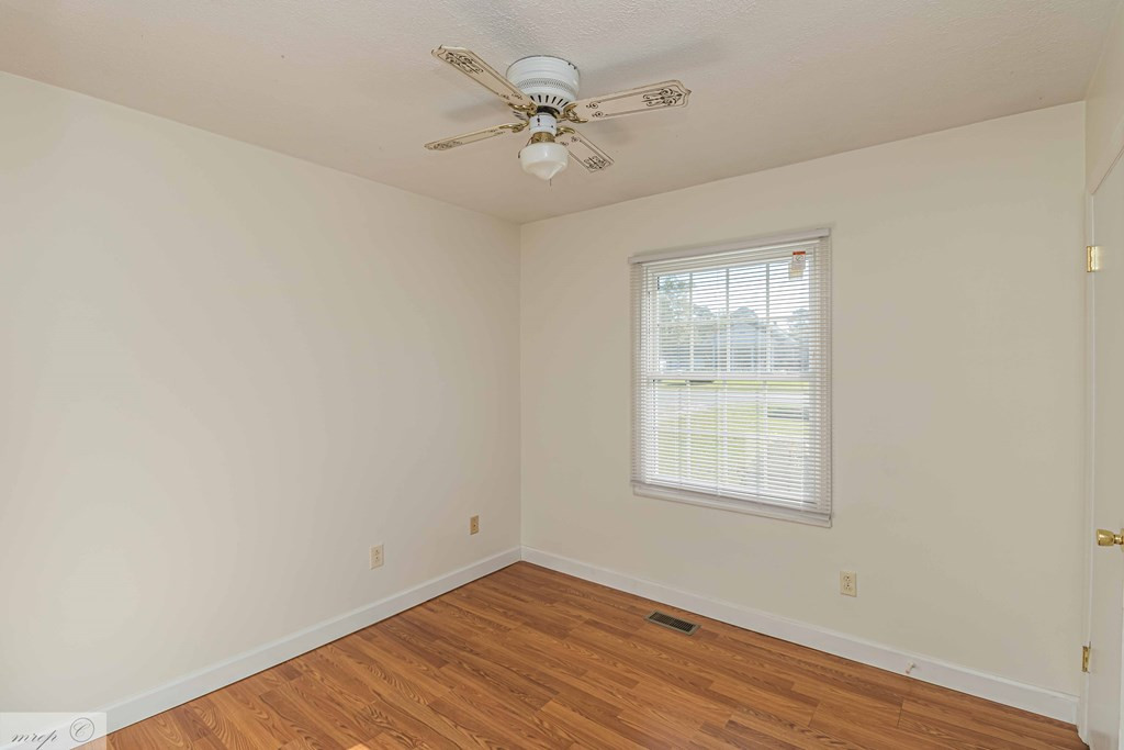 218 Durham Lake Road Dudley, NC 28333 - Photo 9 of 19 Gallery Image 9