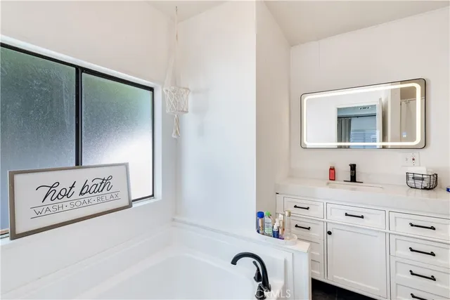 $160,000 | 4080 Pedley Road, Unit 155, Jurupa Valley, CA 92509