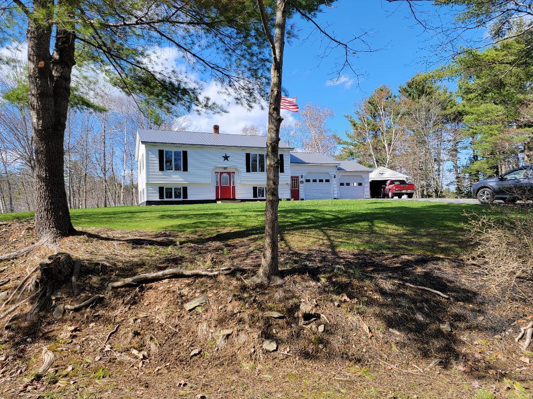 14 Horseback Road South China, ME 04358 - Photo 4 of 32 Tobey 33