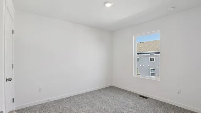 $309,990 | 1397 Oakfield Lane, Pingree Grove, IL 60140