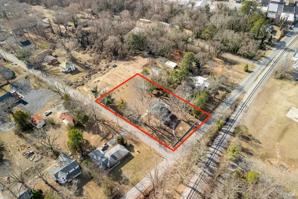 $359,900 | 211 Cook Avenue, Brookneal, VA 24528