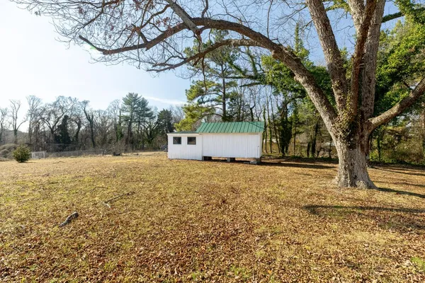 $359,900 | 211 Cook Avenue, Brookneal, VA 24528