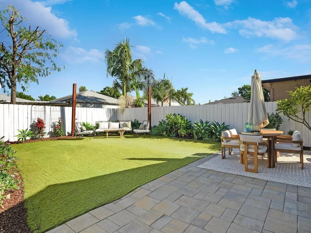 4751 Altadena Avenue San Diego, CA 92115 - Photo 28 of 47 a view of a swimming pool and lounge chair