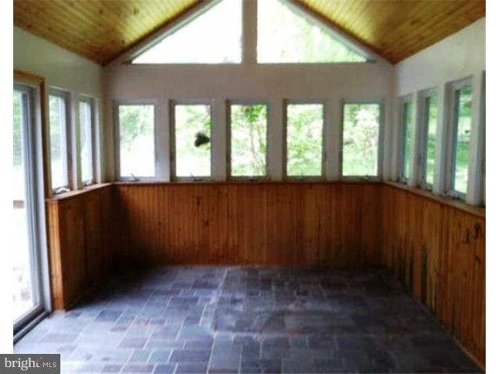 3240 Masons Mill Road Huntingdon Valley, PA 19006 - Photo 6 of 10 Gallery Image 6