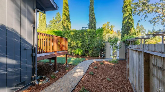 $1,699,000 | 690 Hudson Court, Sonoma, CA 95476