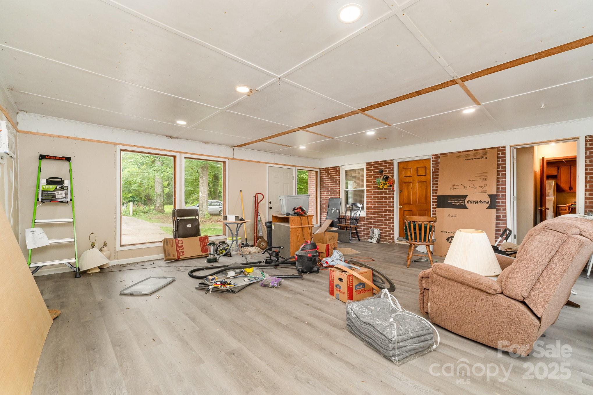 6934 Lockhart Road Sharon, SC 29742 - Photo 7 of 27
