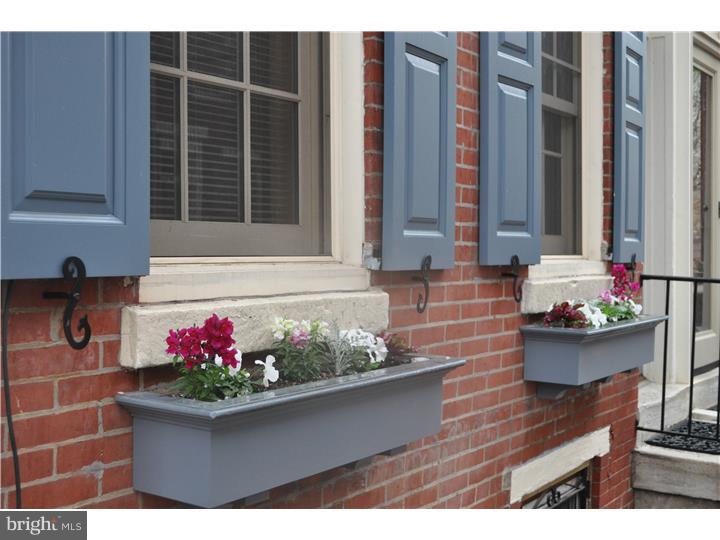 1711 Addison Street Philadelphia, PA 19146 - Photo 2 of 24 Gallery Image 2