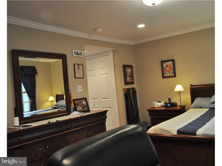 1711 Addison Street Philadelphia, PA 19146 - Photo 17 of 24 Bedroom - Main