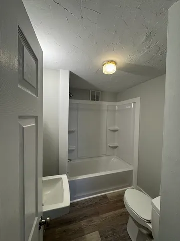 $2,350 | 25 1/2 Porter Street, Unit 1, Taunton, MA 02780