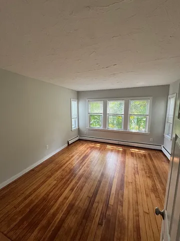 $2,350 | 25 1/2 Porter Street, Unit 1, Taunton, MA 02780