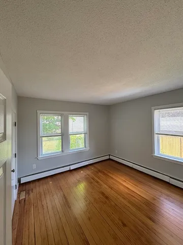 $2,350 | 25 1/2 Porter Street, Unit 1, Taunton, MA 02780