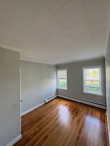 $2,350 | 25 1/2 Porter Street, Unit 1, Taunton, MA 02780