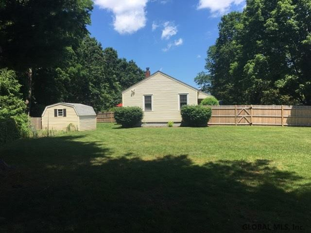 1808 Devendorf Road Rotterdam, NY 12303 - Photo 16 of 20 Photo 16