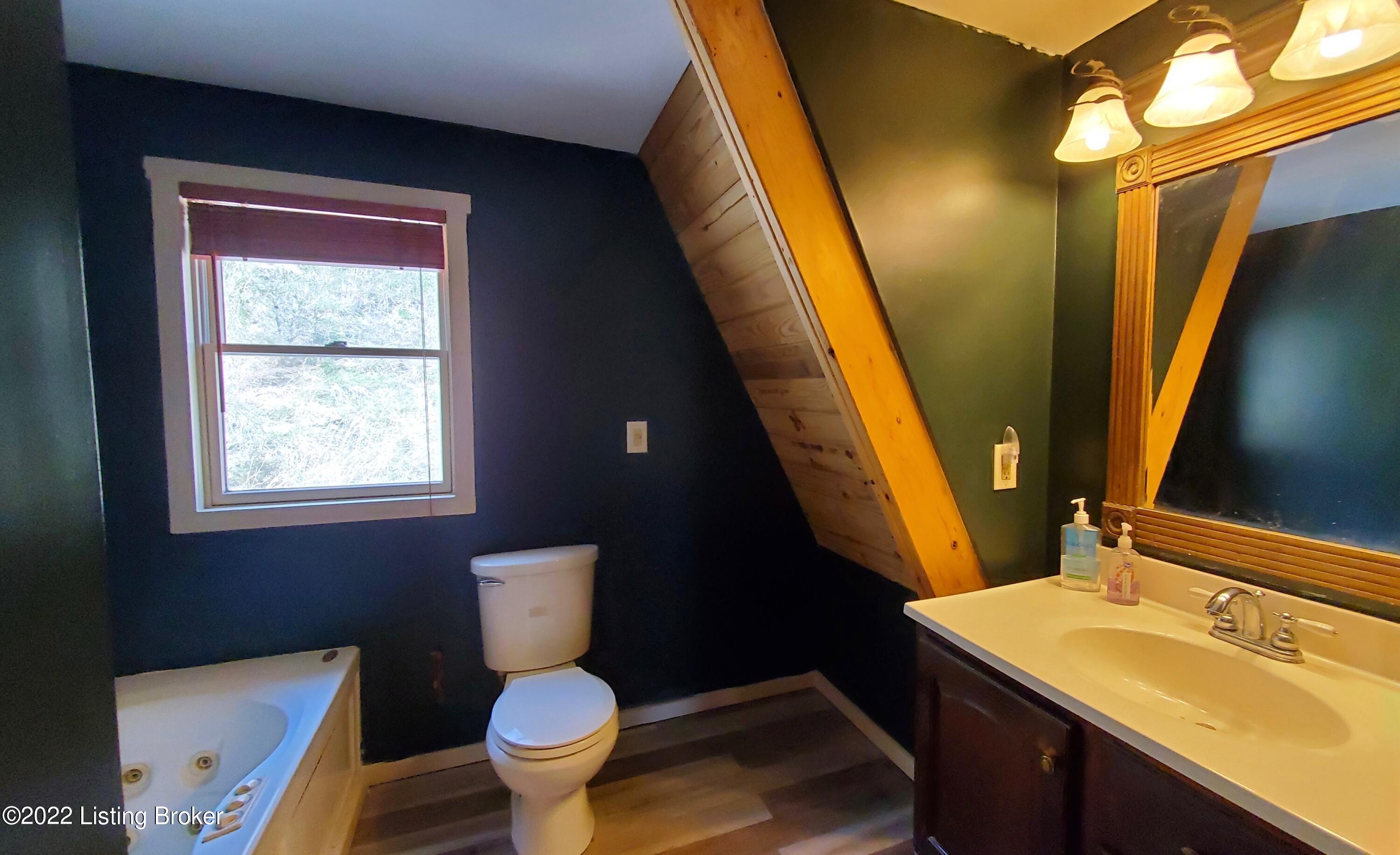 2068 St Johns Road Frankfort, KY 40601 - Photo 12 of 19 20220424_133617 (1)