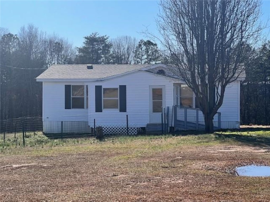 548 A Blackjack Road Westminster, SC 29693 - Photo 1 of 15 Gallery Image 1