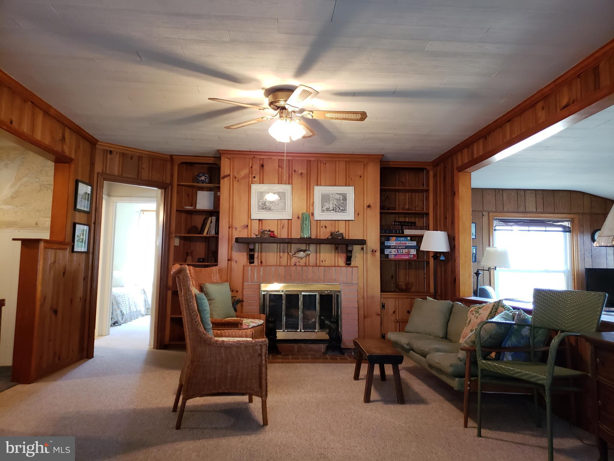 62 Bluff Road Earleville, MD 21919 - Photo 11 of 22 Living Room