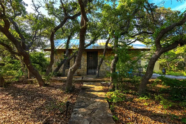 $849,500 | 435 Spangenberg Road, Blanco, TX 78606