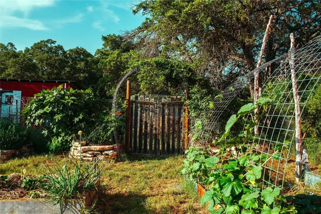 $849,500 | 435 Spangenberg Road, Blanco, TX 78606