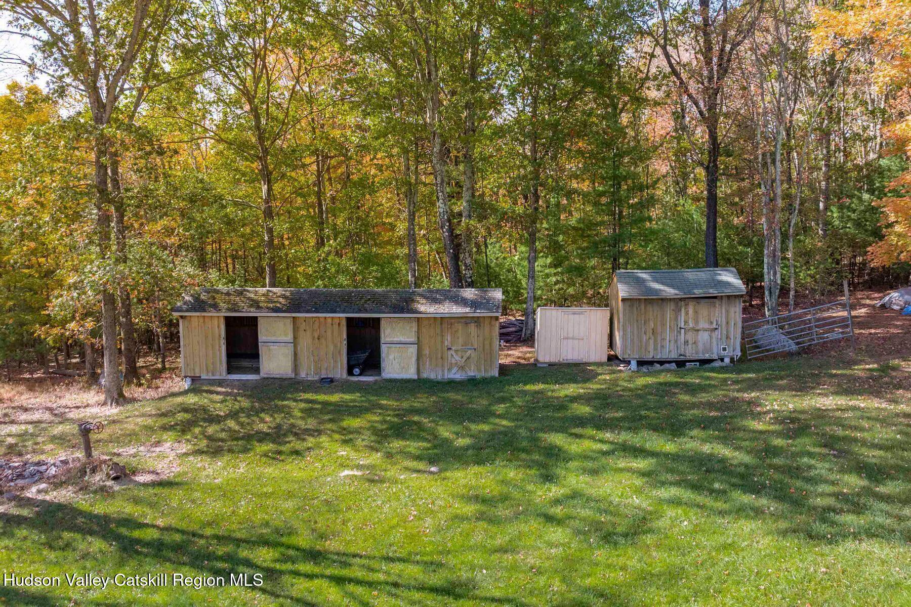 114 Chase Road Shokan, NY 12481 - Photo 7 of 68 photo_online_001