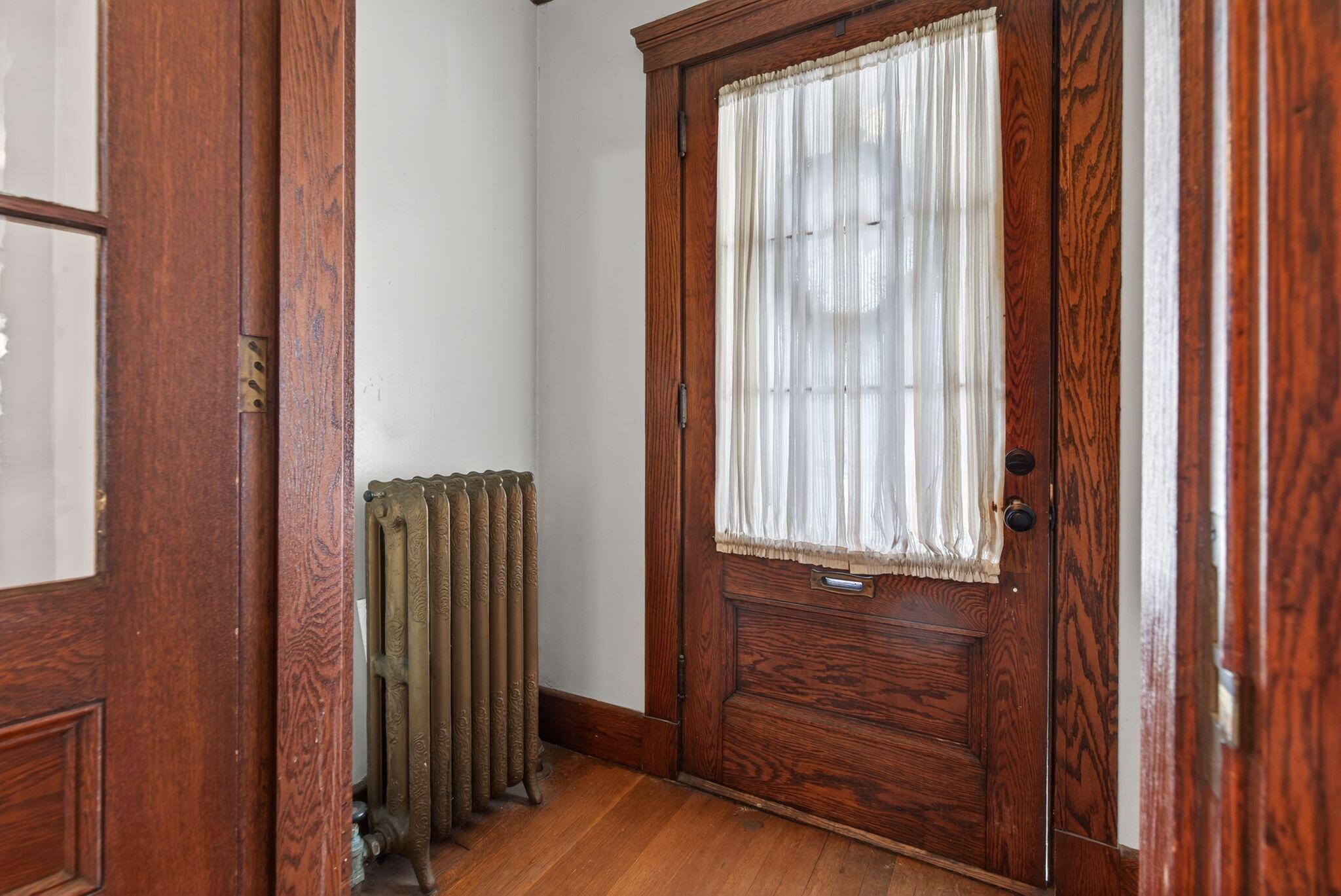 106 North Street Saco, ME 04072 - Photo 12 of 39 20_DSC04064