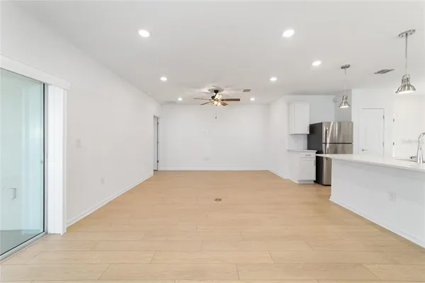 $2,000 | 5543 Southwest 85th Ave Road, Ocala, FL 34481