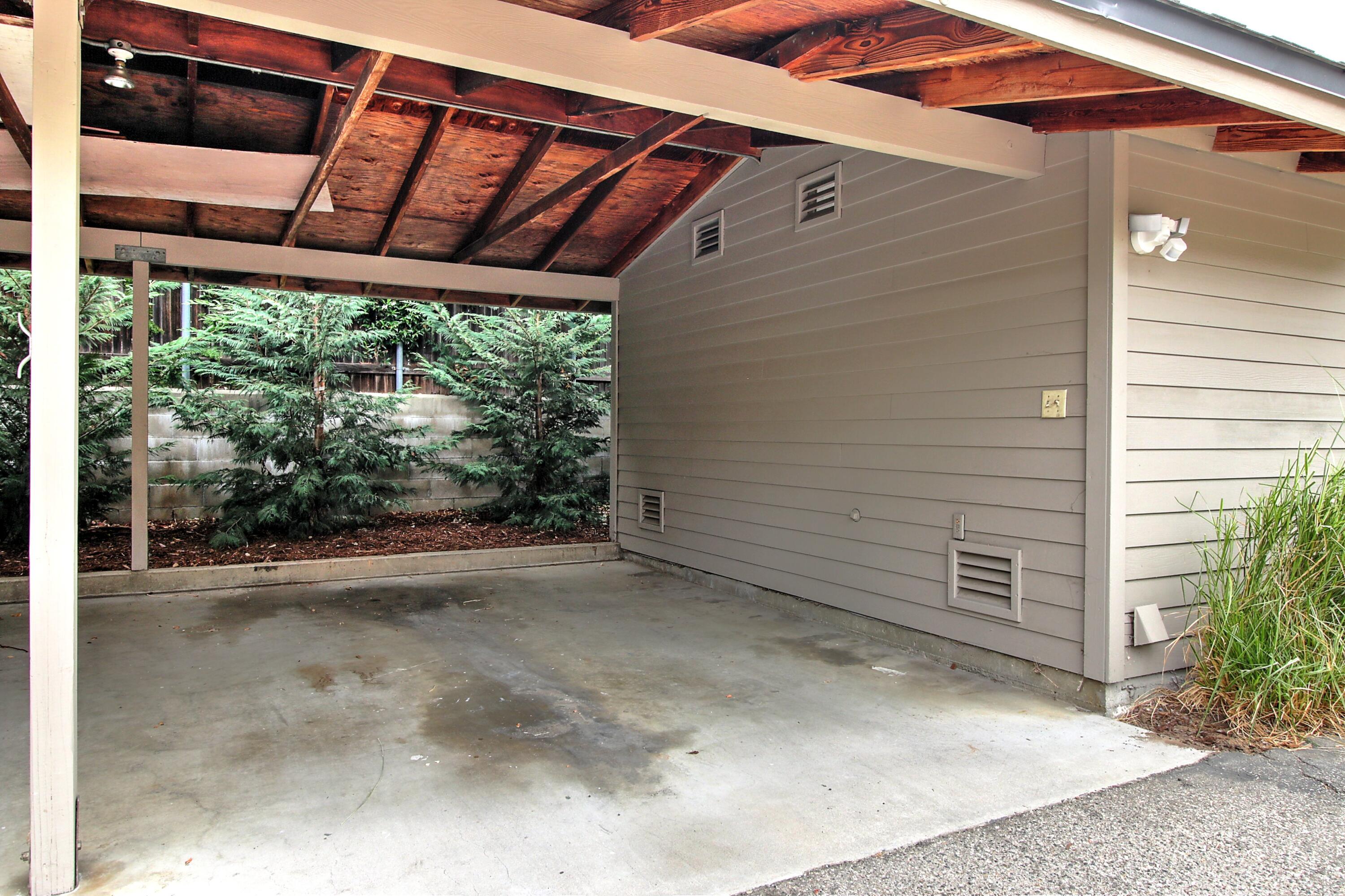 1624 Bath Street, Unit B Santa Barbara, CA 93101 - Photo 16 of 16 a view of backyard with green space