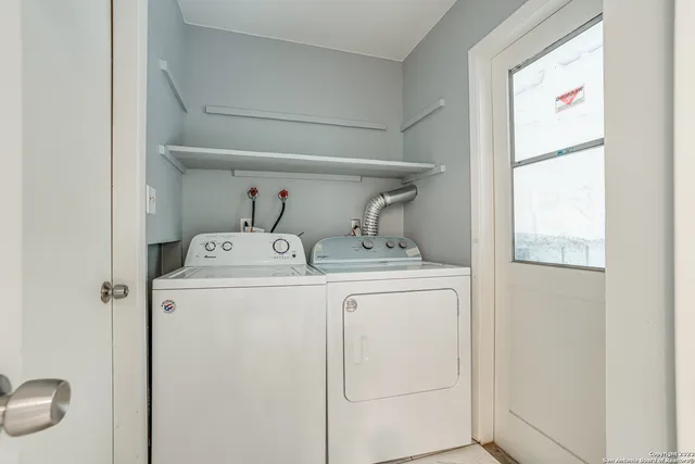 $1,950 | 3551 Rock Creek Run Street, San Antonio, TX 78230