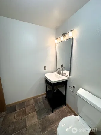 $3,100 | 22467 Northeast 18th Street, Sammamish, WA 98074