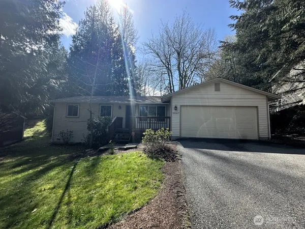 $3,100 | 22467 Northeast 18th Street, Sammamish, WA 98074