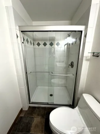 $3,100 | 22467 Northeast 18th Street, Sammamish, WA 98074