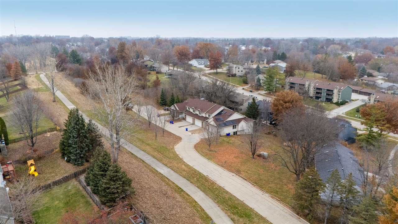 2121 Holiday Road Coralville, IA 52241 - Photo 36 of 44 Gallery Image 36