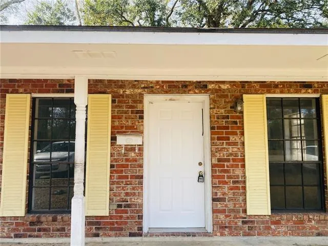 $950 | 914 South Chestnut Street, Unit B, Hammond, LA 70403
