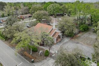 835 Magnolia Road Charleston, SC 29407 - Photo 5 of 20 image(1)