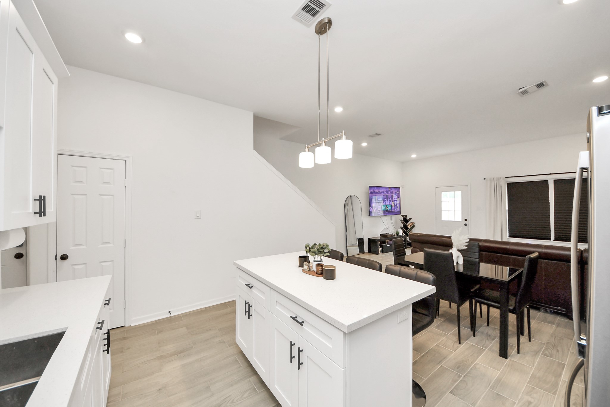 4613 Ireland Street, Unit B Houston, TX 77016 - Photo 10 of 39