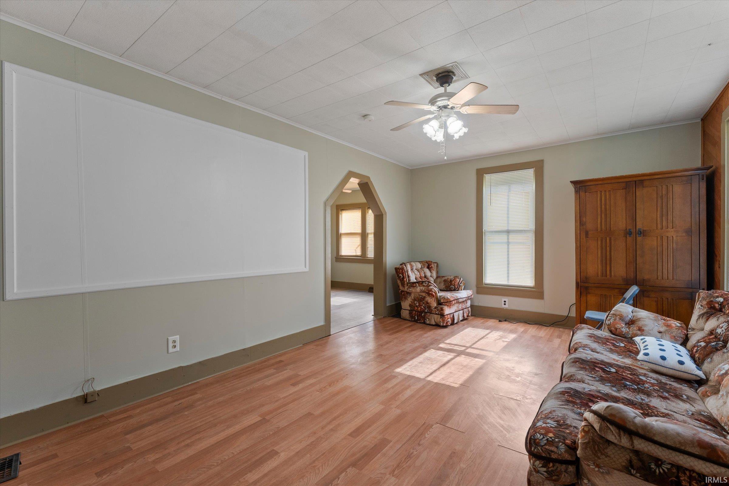 1639 Toledo Road Elkhart, IN 46516 - Photo 8 of 37