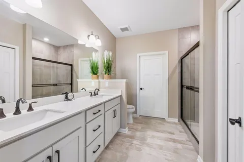 $650,000 | 2055 Oakpointe Drive, Waconia, MN 55387